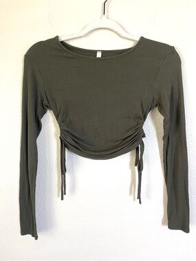 Chocolate Olive Green Ruched Long Sleeve Crop Top